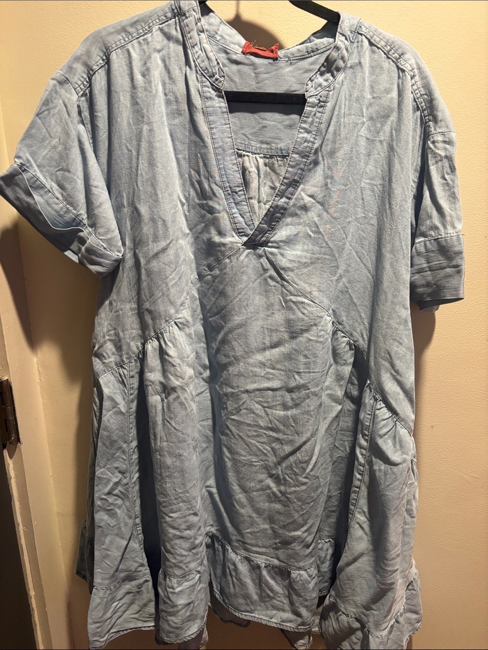 Light Blue V-Neck Short Sleeve Women's Dress Tee